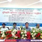 মুরাদনগরে শ্রমিক নেতাদের মুক্তি ও মিথ্যা মামলা প্রত্যাহার দাবীতে বিক্ষোভ