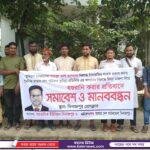 ভোলাহাট উপজেলা প্রশাসনের গোল্ডকাপ ফুটবল টুর্নামেন্টের বিজয়ী খেলোয়াড়দের ক্রীড়া সামগ্রী বিতরণ